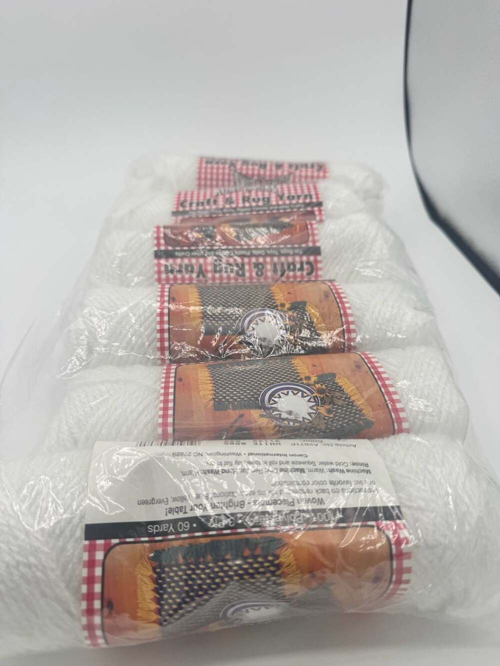 Aunt Lydia's Craft & Rug Yarn White 3 Ply 60 Yards 6 Skein Pack